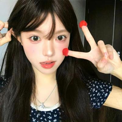 黑夜里的眼睛